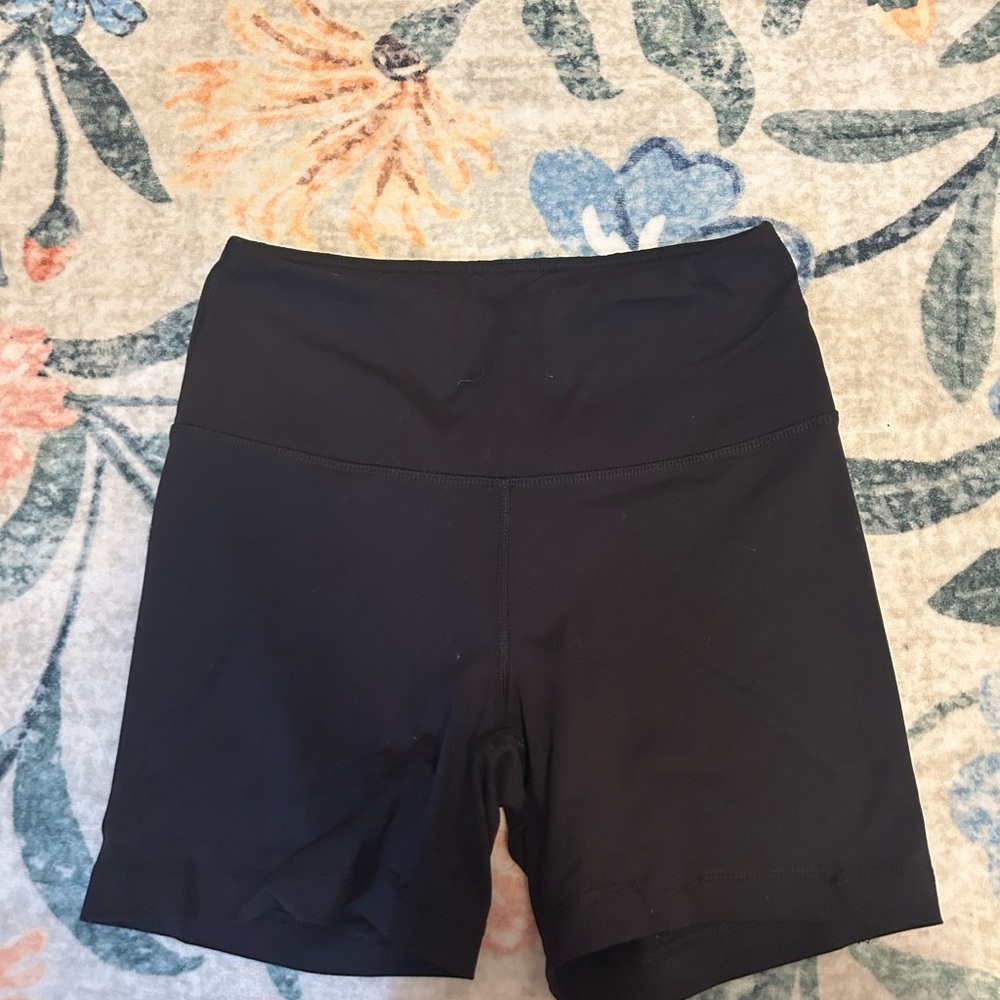 90 Degree By Reflex Women's Black Biker Shorts